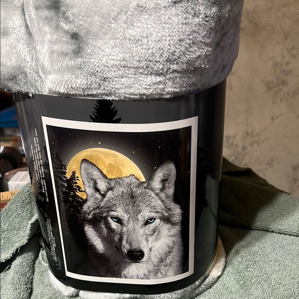 Gray Wolf Blanket with Moon Design